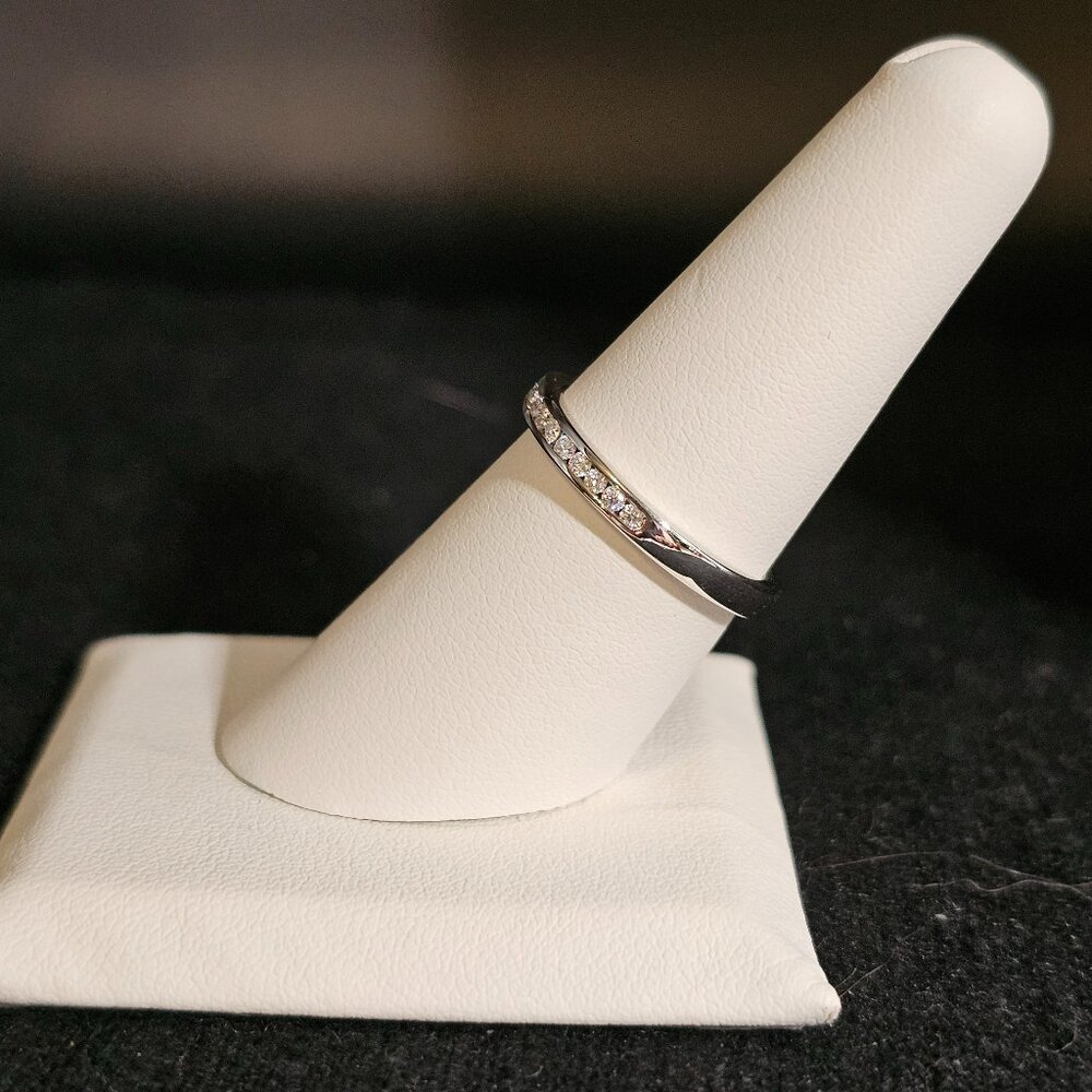 Gorgeous Moissanite 3 ring set. Size 8 - Picture 9 of 14